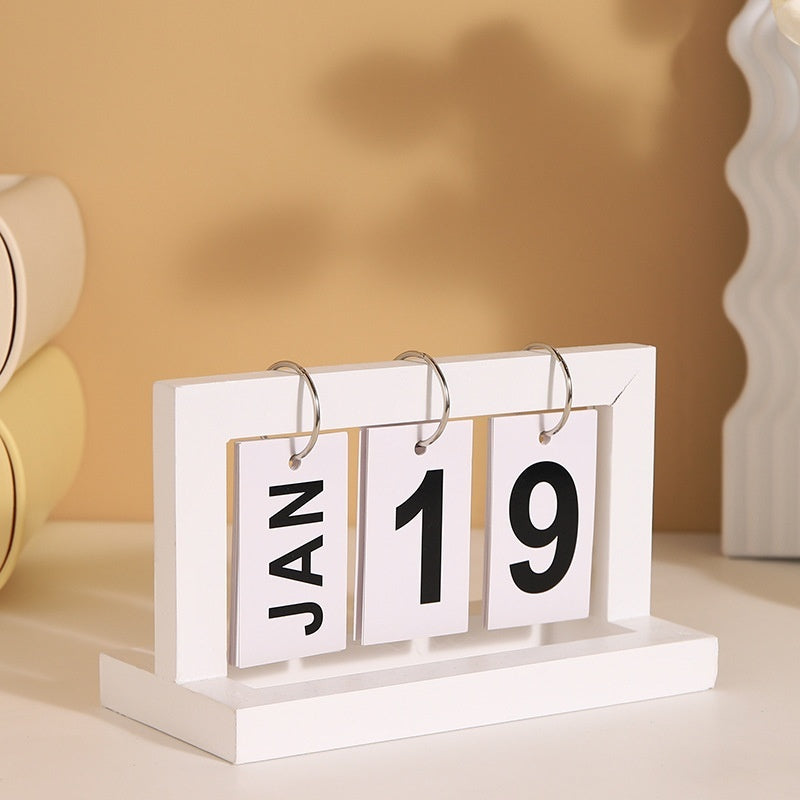 Creative Wooden DIY Wooden Desk Calendar